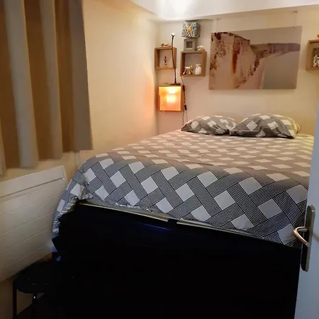 Cozy Le Marais With 1 Separate Bed Париж