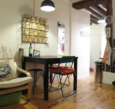 Cozy Le Marais With 1 Separate Bed Апартаменты