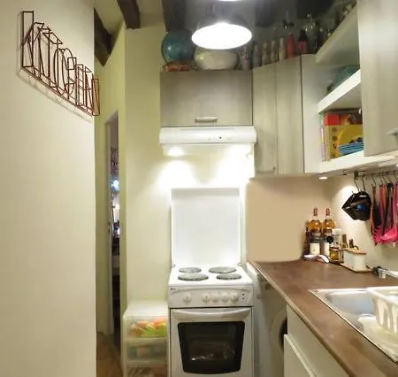 Cozy Le Marais With 1 Separate Bed * Париж